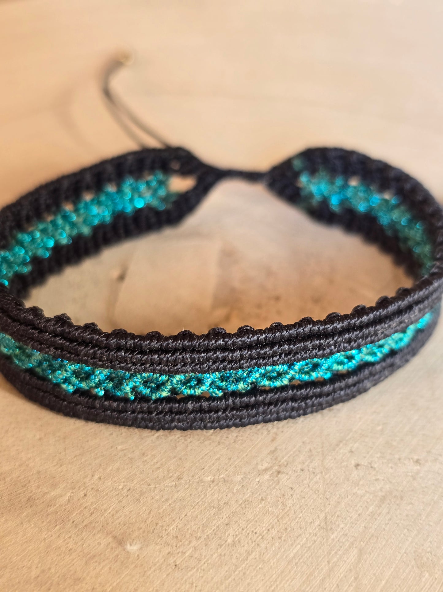 Bracelet Nemamiah - énergie vibrante & motif infini